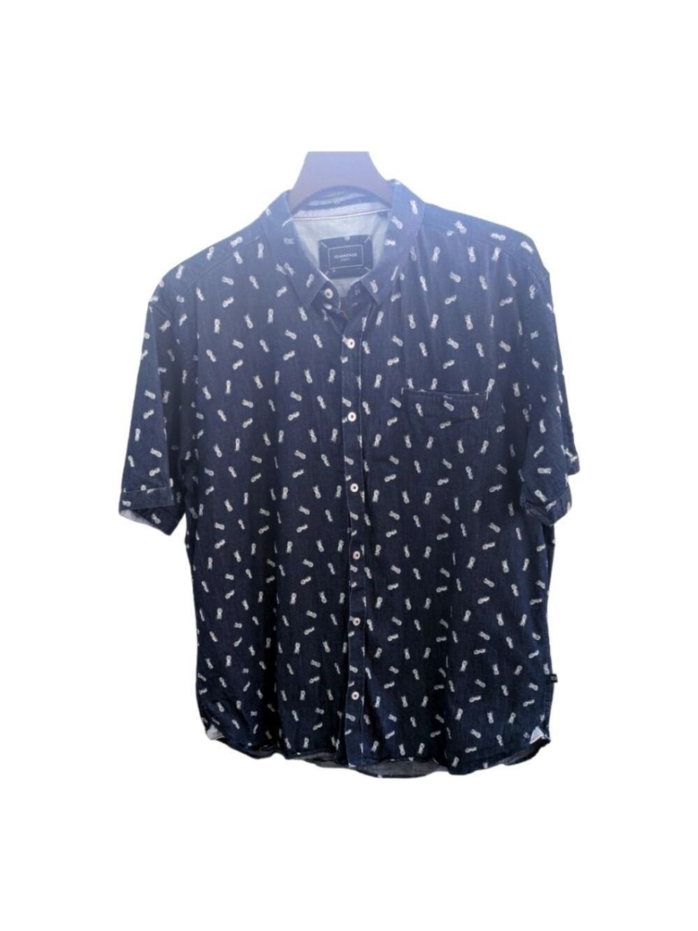 7 Diamonds Fit Nothings Over Stretch Dark Denim Button Up w/white pineapple XXL